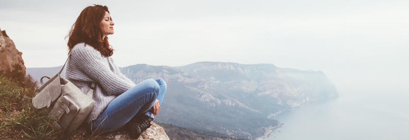 Moving Abroad Alone: The Pros and Cons